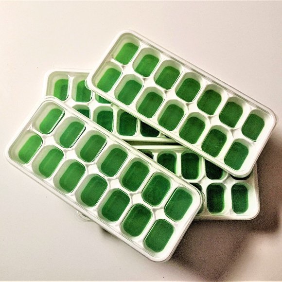 Silicone Ice Cube Freezer Trays ~ LIME ~ Set 4 Stack Trays w/Snap Lids ~ Durable - Picture 1 of 11